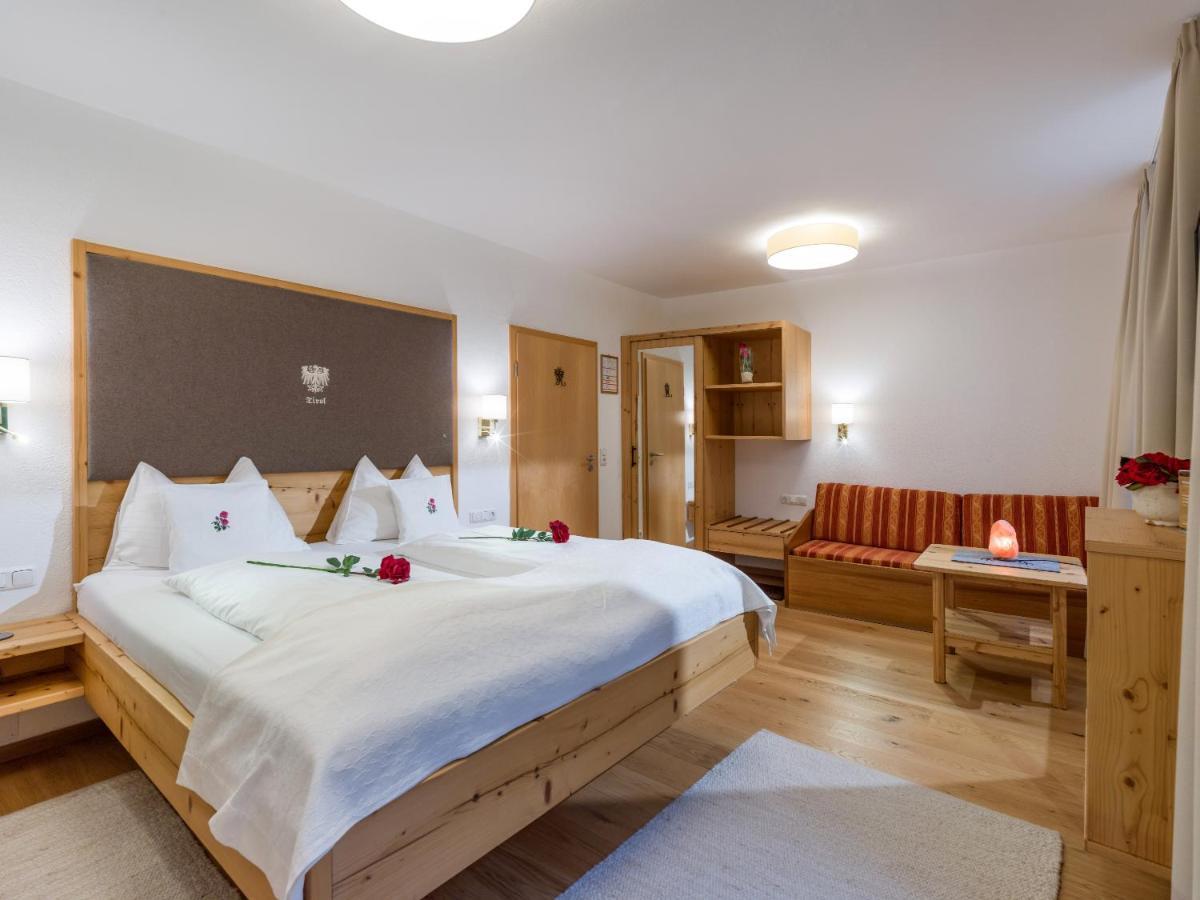 Gartenhotel Rosenhof Bei Kitzbuehel Oberndorf in Tirol Εξωτερικό φωτογραφία